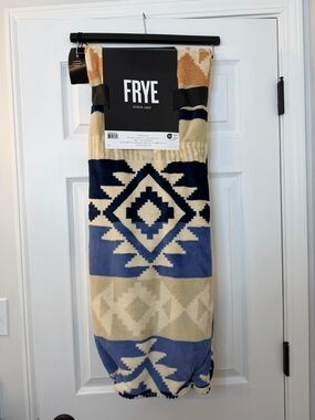 FRYE Navy, Beige & Tan Aztec Knit Throw
